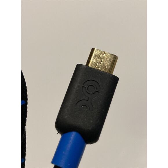 Cable Matters Braided USB C to Micro B USB Cable 1 m / 3.3 ft ‎201003-BLK-1m - Picture 6 of 6